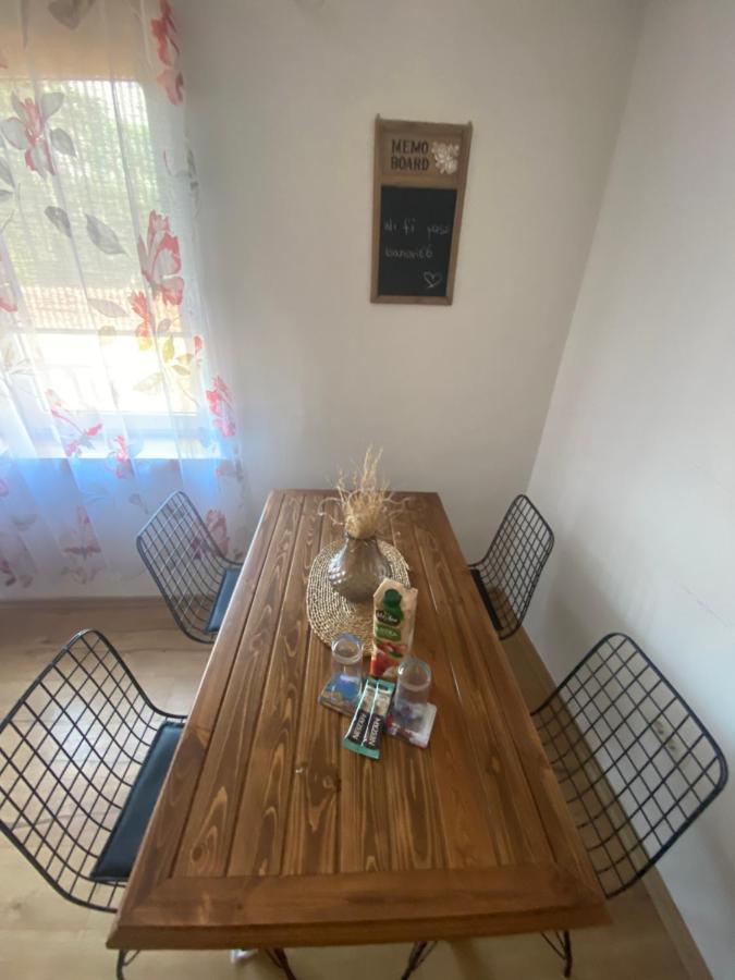 Apartman Zoja Apartment Podgorica Luaran gambar